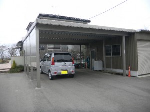 折板カーポート　車庫連結　積雪150ｃｍ対応　坂井市